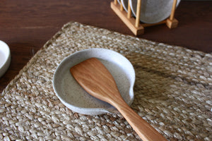 Spoon Rest - Speckled White - Flannel Feather