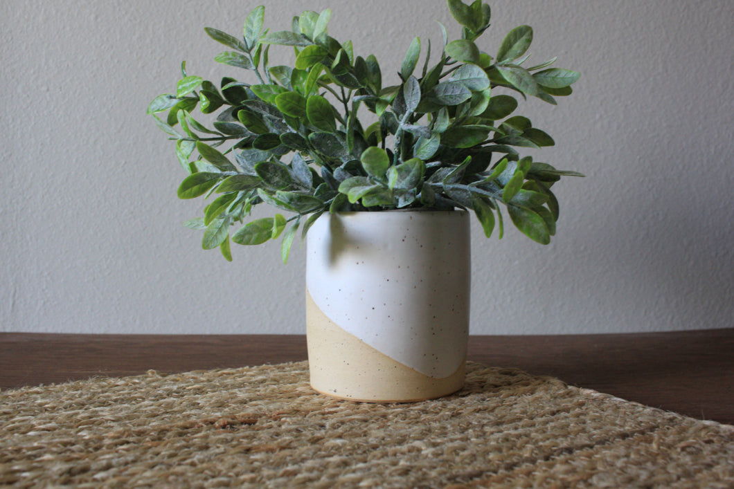 Diagonal Dipped Planter