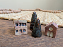 Load image into Gallery viewer, Tiny Town Houses &amp; Trees