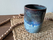 Load image into Gallery viewer, Thumbler Cup - Blue