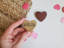 Load image into Gallery viewer, Luv Ya Bunches/Red Heart Magnet Set